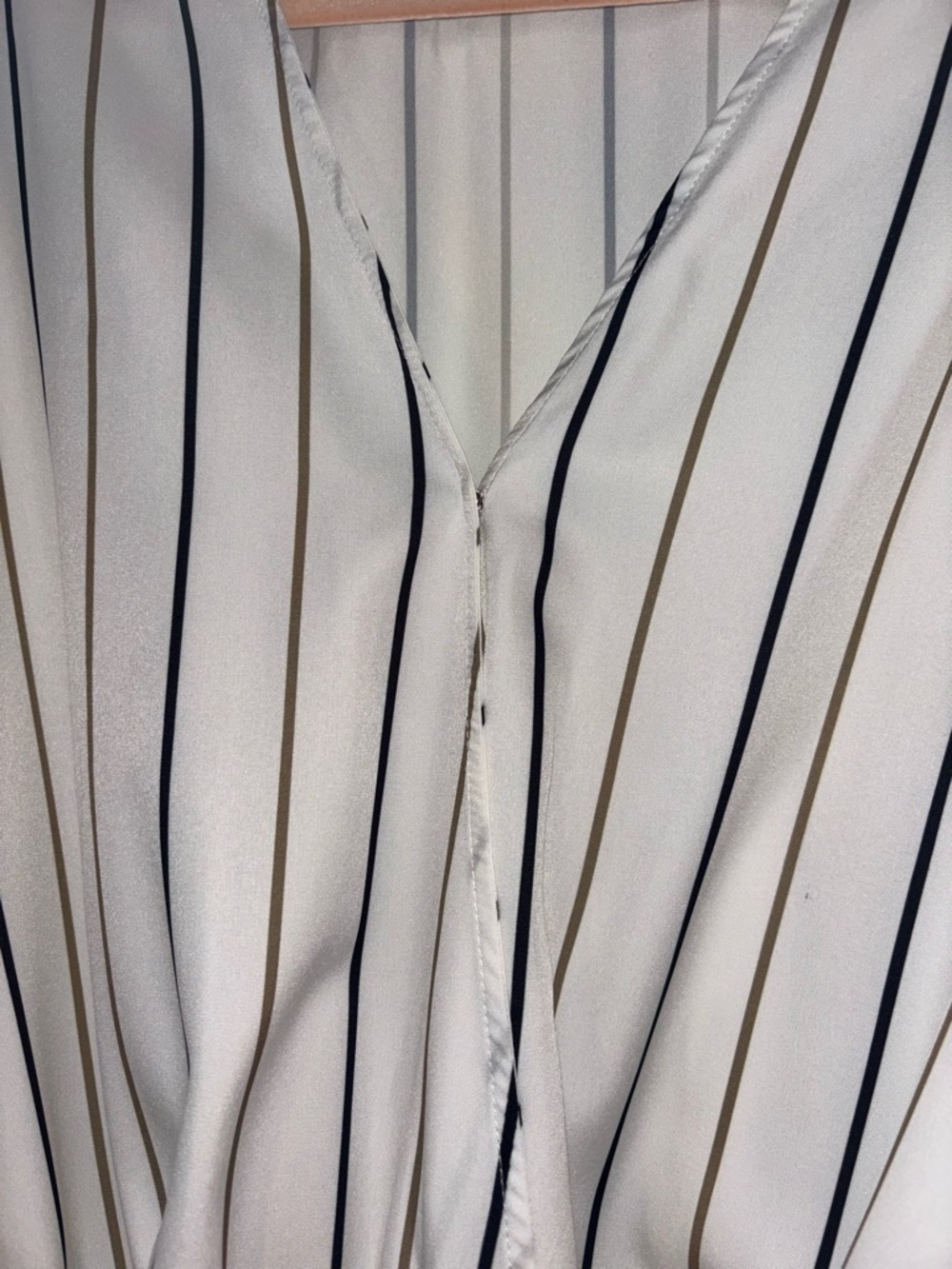 Cupshe Striped V-Neck Tie-Waist Romper - Picture 5 of 7